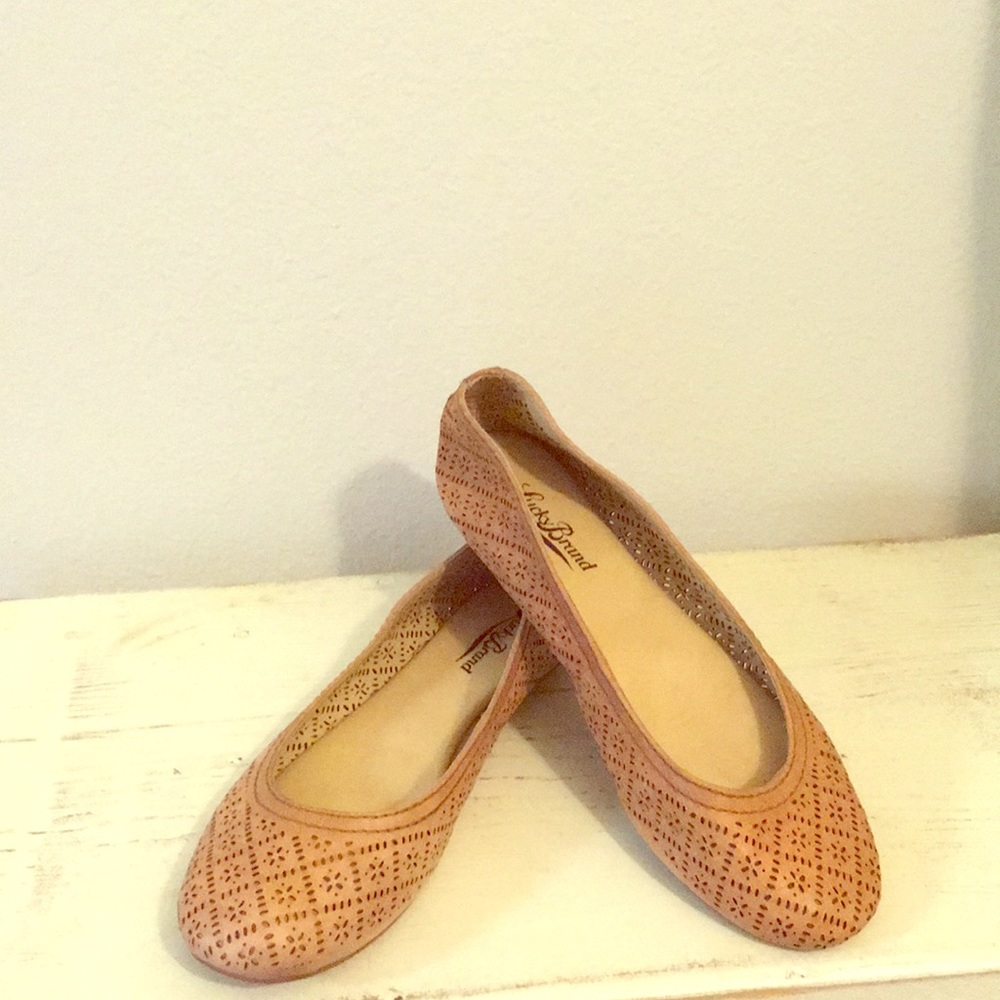 Lucky Brand Camel Flats